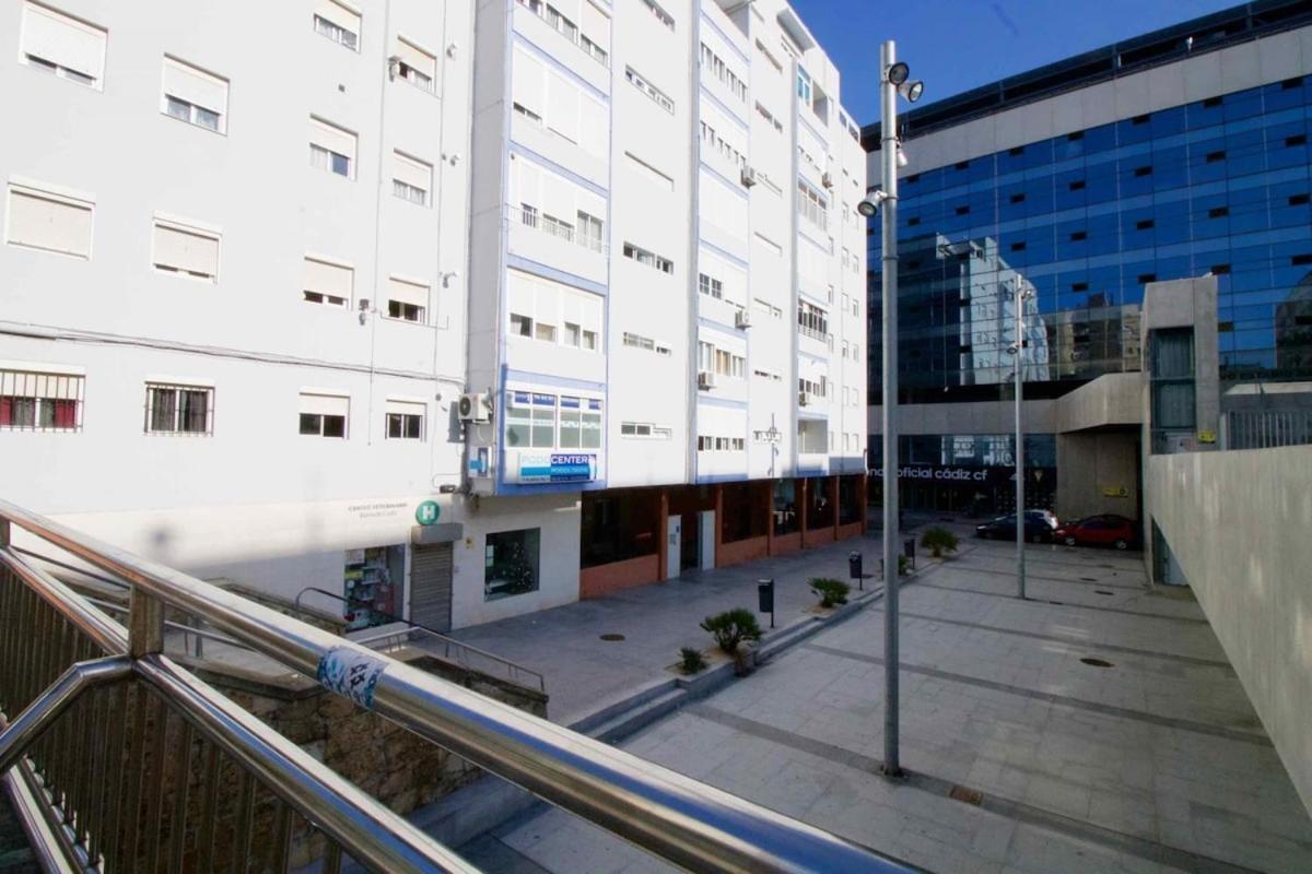 Estadio Cadice Esterno foto